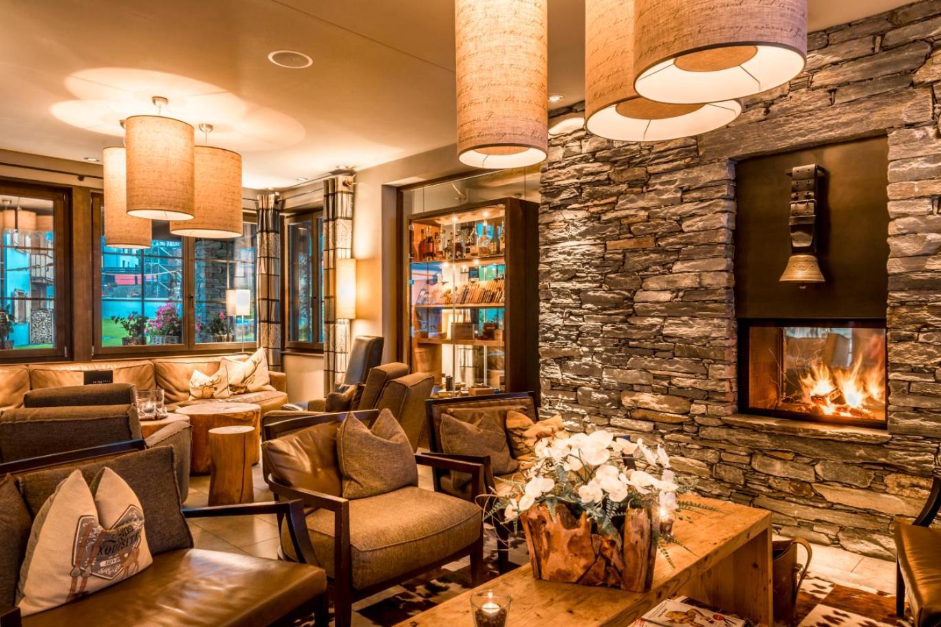 La Val Hotel & Spa Breíl 外观 照片