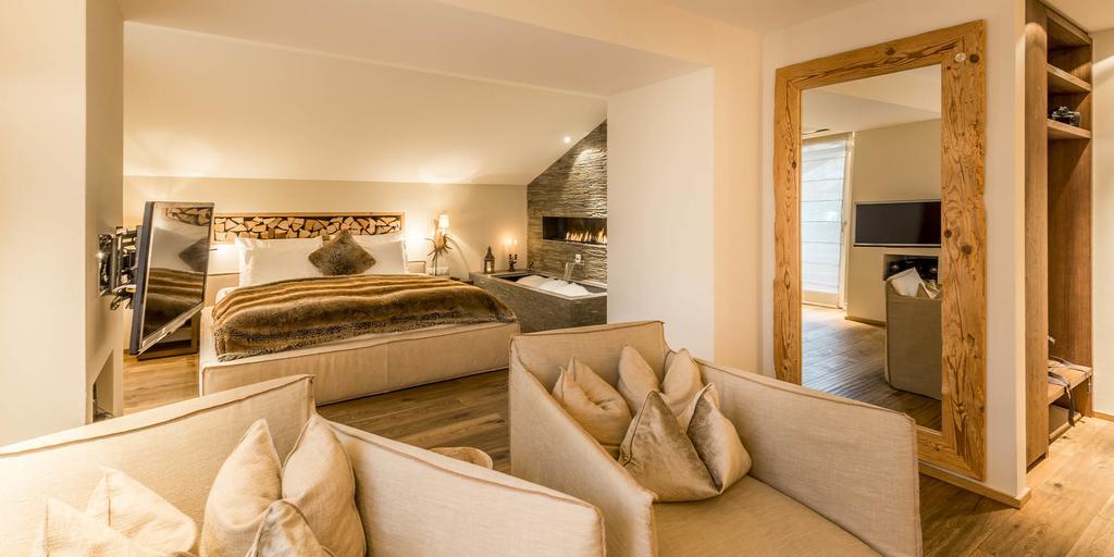 La Val Hotel & Spa Breíl 外观 照片